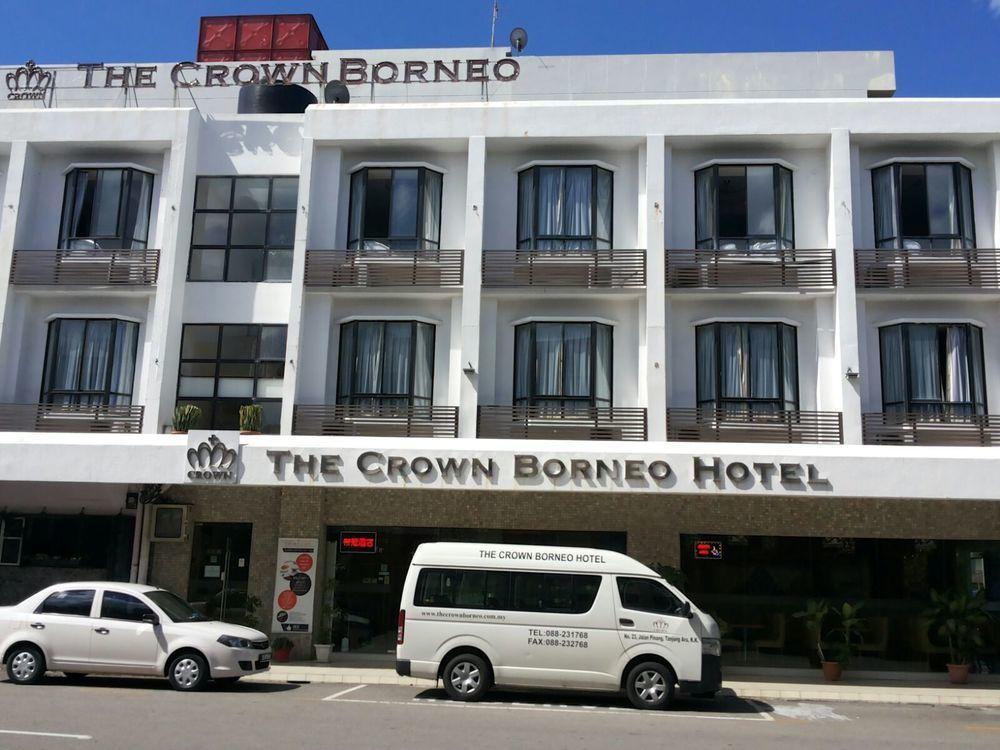 The Crown Borneo Hotel Kota Kinabalu Extérieur photo