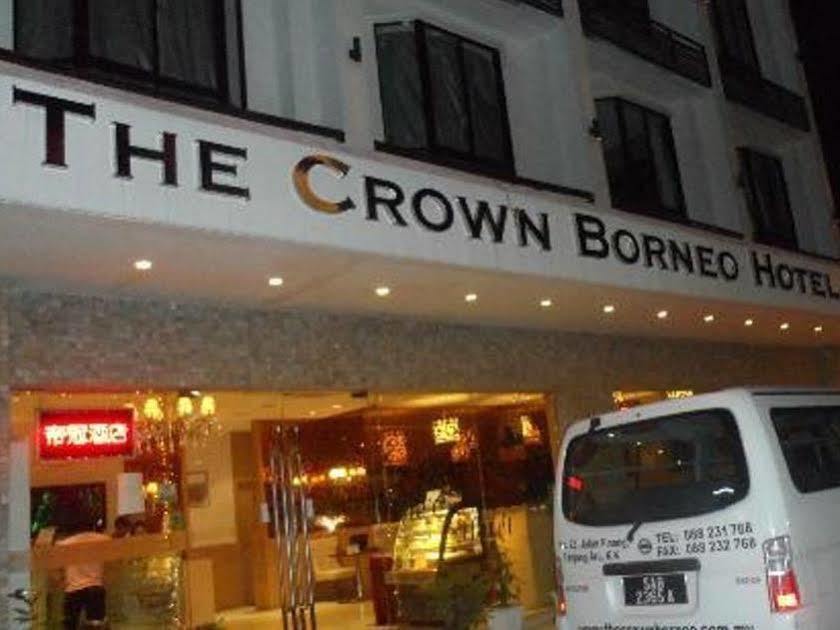 The Crown Borneo Hotel Kota Kinabalu Extérieur photo